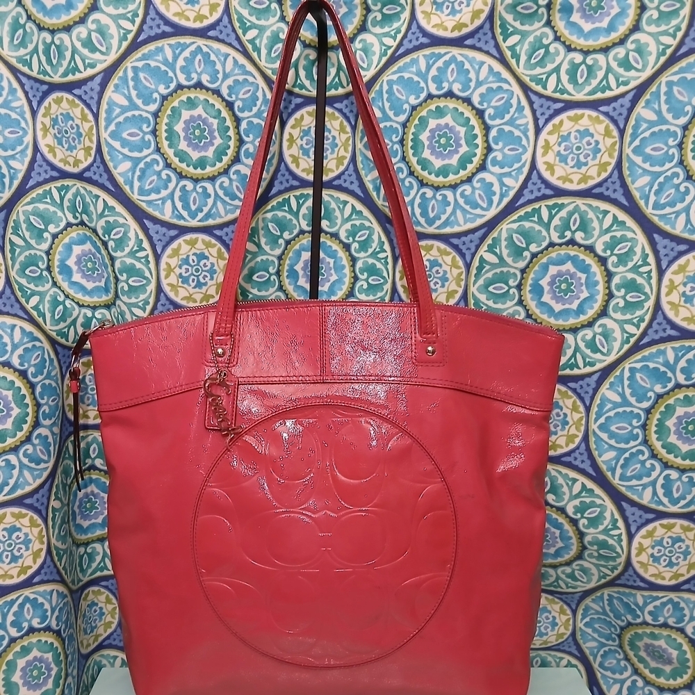 Coach Laura XL Patent Leather Tote Bag Coral Pink Red Monogram Handbag F18900